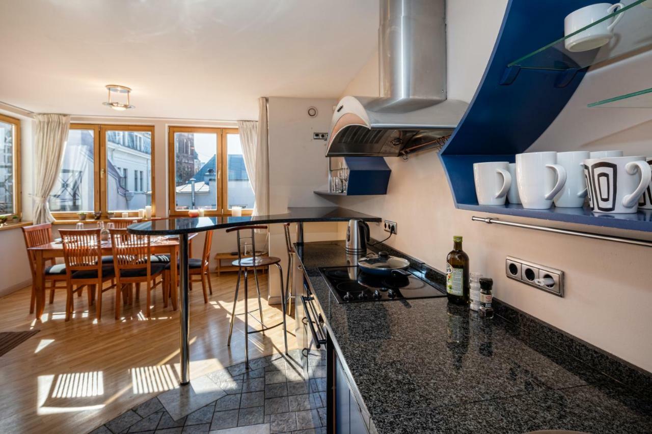 Old Riga Aldaru Street 2 Level Apartment With Terrace Екстер'єр фото